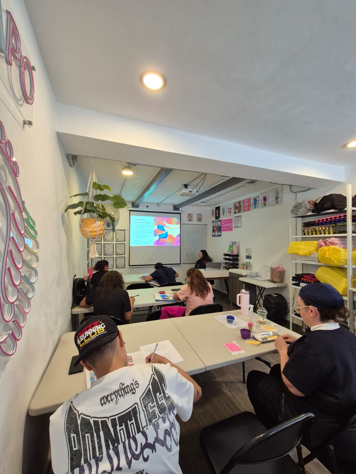 Clase teórica de matricectomía en CECANAPO